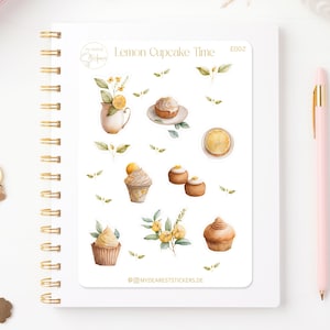 Stickervel Lemon Cupcake Time - citroenmuffinmotieven in papieren stickers in cottagecore-stijl voor journaling, planners, cadeau-ideeën