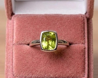 Women Peridot Ring, August Birthstone Sterling Silver Ring, Gift For Mom
