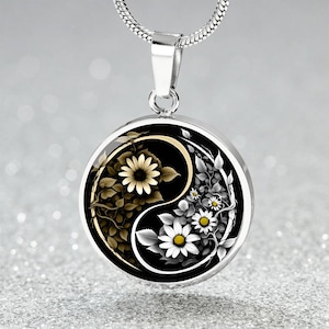 Daisy Pendant Necklace, Bracelet or Keychain - Personalized April Birth Flower Jewelry - Silver or Gold Floral Charm Birthday Gifts For Her