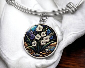 Gladiolusarmband, halsband eller nyckelring - Smycken med hänge i augusti-stil - Blomsterhänge i silver eller guld med blommotiv, födelsedagspresent till henne