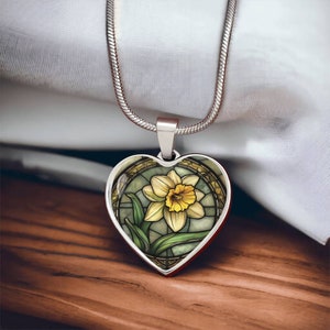 Daffodil Necklace, Birth Flower Necklace, Birth Month Flower Necklace, Heart Pendant Necklace, March Birthday Gifts, Mothers Day Necklace