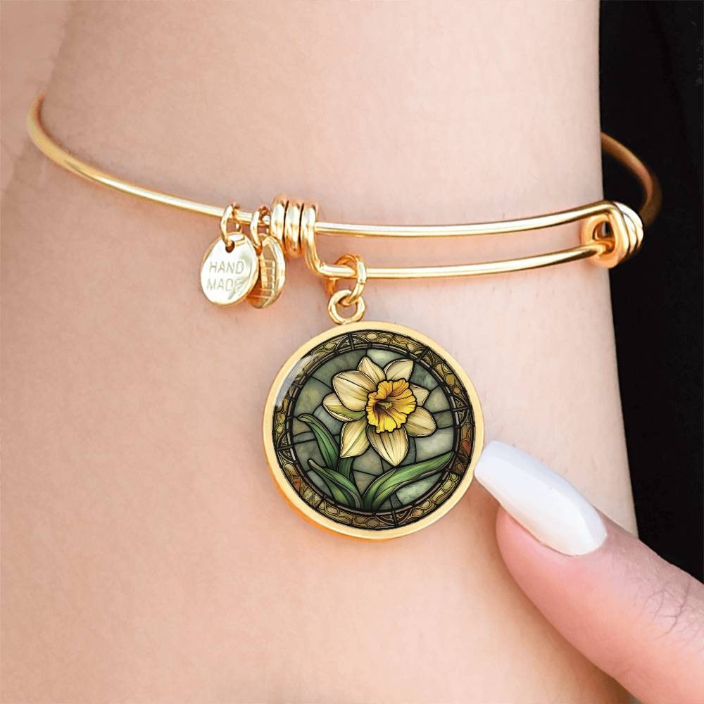 Daffodil Bracelet, Personalized March Birth Month Flower Jewelry, Engravable Birth Flower Pendant, Gold Floral Birthday Gift For Her