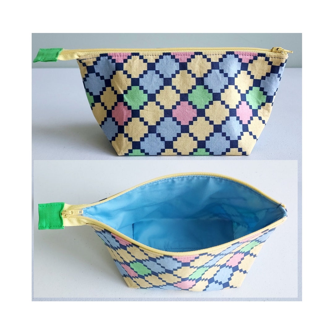 Zipper Pouch Size M Irish Chain Pattern Fabric Etsy