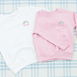Felpa girocollo con motivo // Felpa per bambini, Felpa ricamata per bambini, Felpa personalizzata per bambini piccoli, Nome personalizzato, Giovani