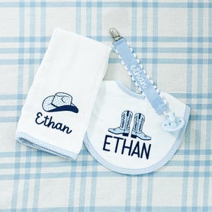 Pacifier Clips // Paci Clip, Monogram Pacifier Clip, Pacifier Holder, Embroidered Custom Name, Personalized Baby Gift, Baby Girl, Baby Boy