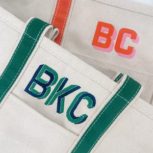 Bolsa de lona // Bolsa con monograma y cremallera superior, bolsa personalizada, bolsa escolar, regalo de dama de honor, bolsa de playa, bolsa irónica, bolsa para niños imagen 6