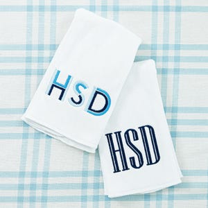 Trifold Burp Cloth // Cotton Burp Cloth, Monogrammed Burp Cloth, Personalized Cloth, Baby Shower Gift, Custom Embroidered Burp Cloth