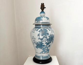 Vintage Blue and White Floral Temple Jar Lamp: Mid Century Table Lamp