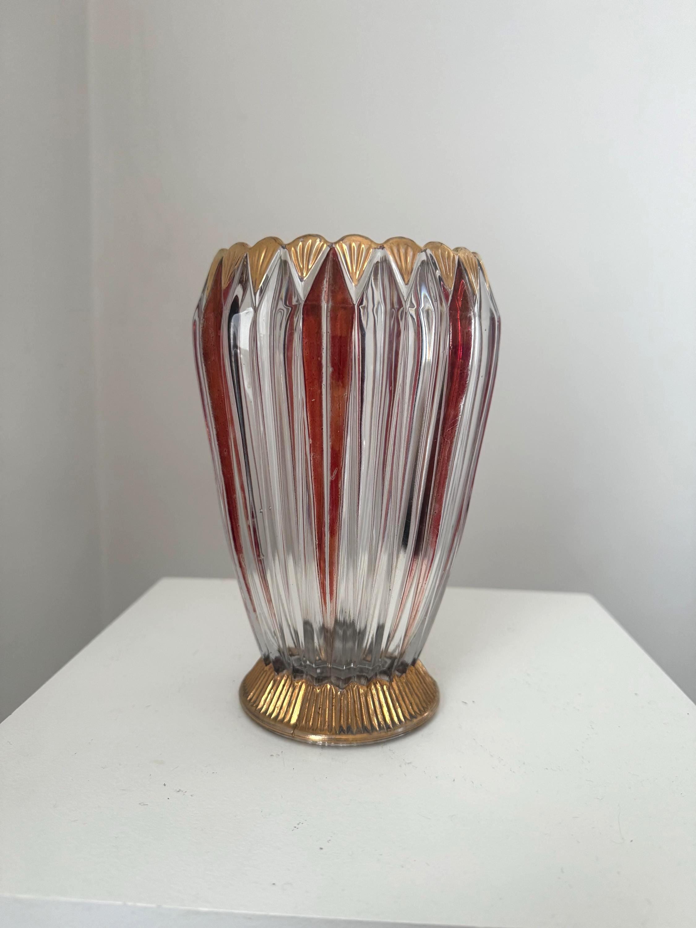 Vintage Art Deco Red Ribbed Glass Vase: Hand Painted Shell Gold Rim ...