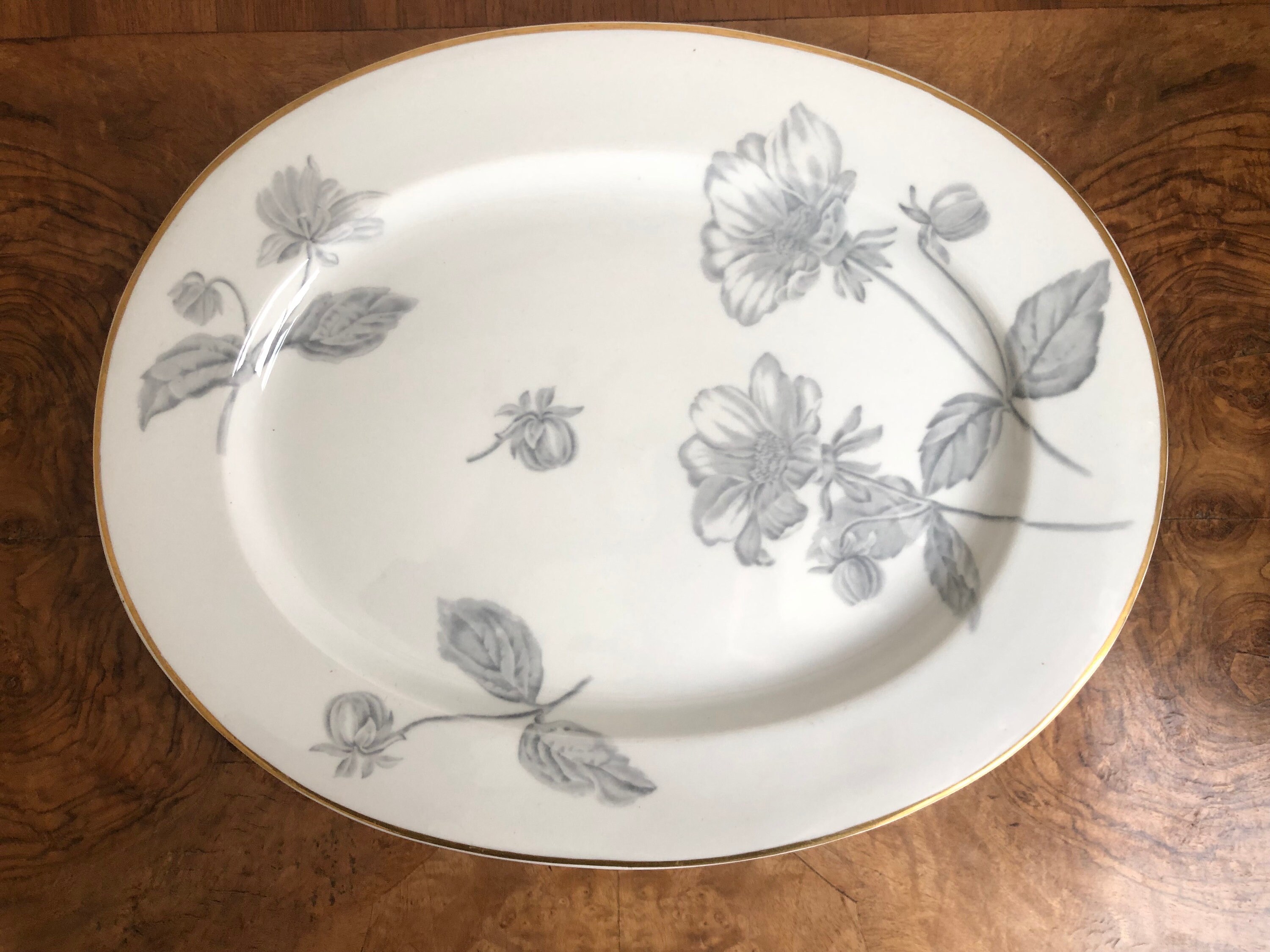 ロイヤルウースター テーブルウェア② アンティーク ロイヤルウースター ホワイト＆グレー フローラル