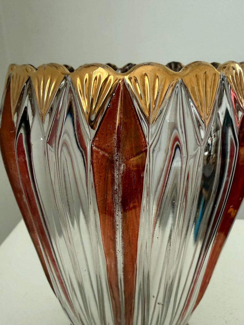 Vintage Art Deco Red Ribbed Glass Vase: Hand Painted Shell Gold Rim ...