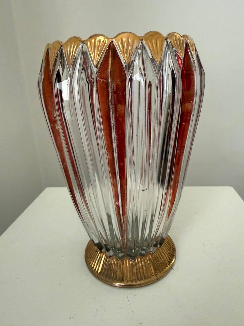 Vintage Art Deco Red Ribbed Glass Vase: Hand Painted Shell Gold Rim ...