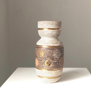 Mid Century Ribbed Beige Vase With Gold Circles,  Vintage  Fratelli Fanciullacci Sand Gold Textured Vessel