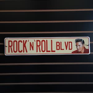 Elvis Wall Decor Elvis Presley Gifts Rock N Roll Elvis Music Room Decor Elvis Signs Retro Wall Decor Hollywood Memorabilia Unique Wall Signs