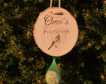 Omas Piepshow - Oma Geschenk für den Garten - Geschenkidee Geburtstag, Muttertag oder Weihnachten