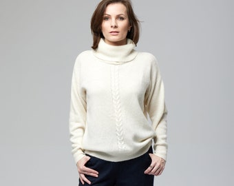 Cashmere and Alpaca wool sweater, Soft funky woman sweater, Lightweight sweater, Rollkragenpullover