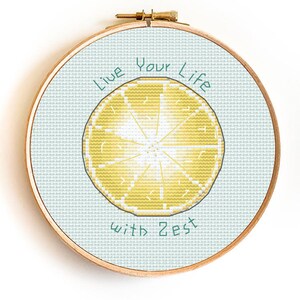Lemon counted cross stitch, embroidery hoop, beginner to intermediate cross stitch, citrus theme, digital download pattern