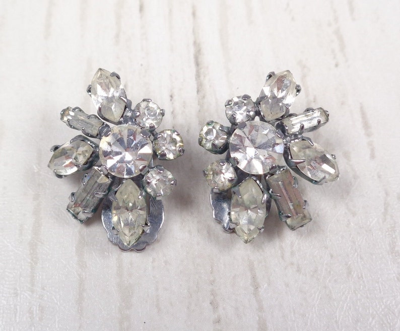 1960s Vintage Silver Tone Clip-On Earrings with Clear Rhinestones Timeless Elegance for Every Occasion image 2
