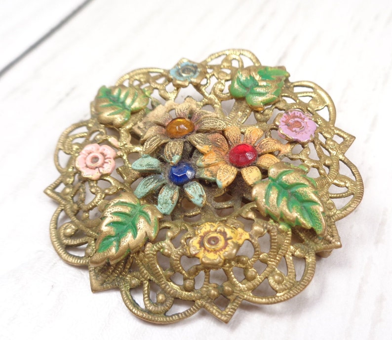 Czech Floral Filigree Circle Brooch 1920s Vintage with Enamel-Painted Flowers and Coloured Glass Beads. image 6
