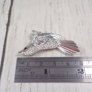 Enchanting Signed Vintage Sarah Coventry Silver-tone 'Early Bird' Brooch Wren/Sparrow Bird Brooch image 9