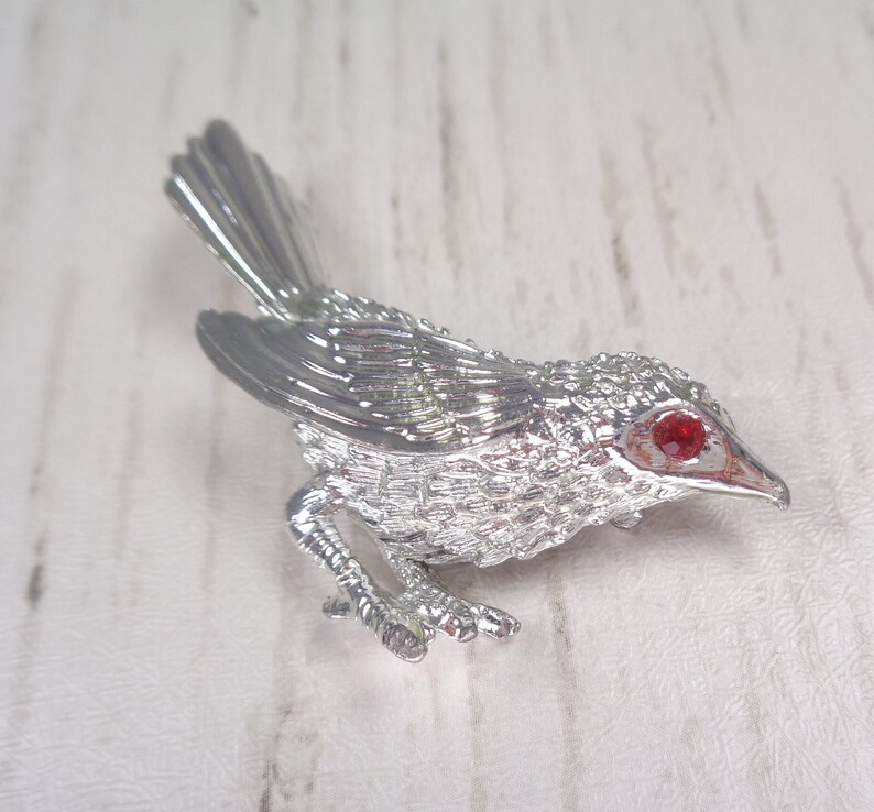 Enchanting Signed Vintage Sarah Coventry Silver-tone 'Early Bird' Brooch Wren/Sparrow Bird Brooch image 4