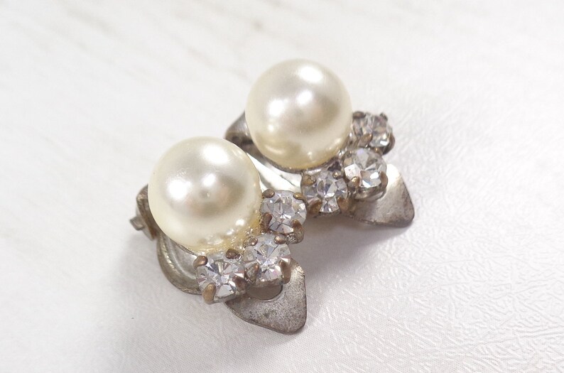 Vintage 60s Faux Pearl & Rhinestone Clip On Earrings image 4