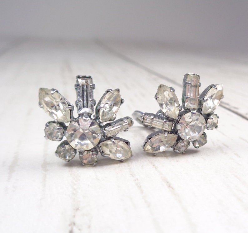 1960s Vintage Silver Tone Clip-On Earrings with Clear Rhinestones Timeless Elegance for Every Occasion image 8