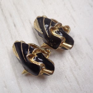 Rare 1970s Vintage Egyptian Revival Adian Mann Signed Cat Clip-On Earrings Goddess Cat Earrings image 2