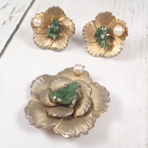 Vintage 60s Camelia Flower Brooch with Faux Pearls/Jade & Matching Screw Back Earrings. image 1