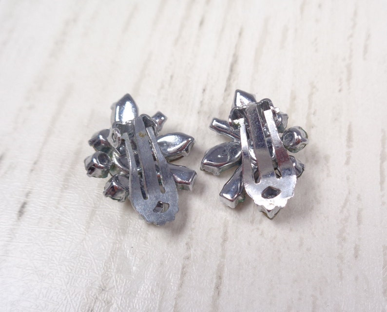 1960s Vintage Silver Tone Clip-On Earrings with Clear Rhinestones Timeless Elegance for Every Occasion image 5