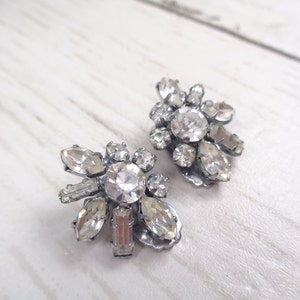 1960s Vintage Silver Tone Clip-On Earrings with Clear Rhinestones Timeless Elegance for Every Occasion image 3