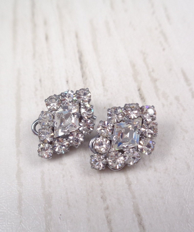 Small 1950s Vintage Silver Tone Clip-On Earrings with Clear Sparkling Rhinestones image 1