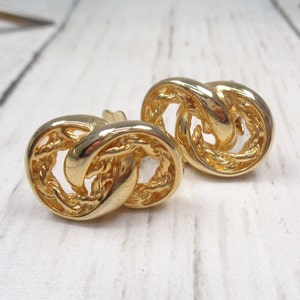 Elegant Vintage Gold-tone Clip-on Earrings Chain/Link Design image 6