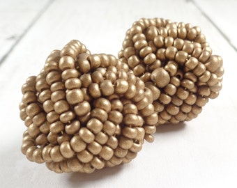 Vintage 60s Golden Brown Bead Clip Earrings