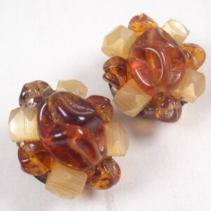 Vintage 1960s Honey Tones Cluster Bead Clip On Earrings. West Germany. image 5