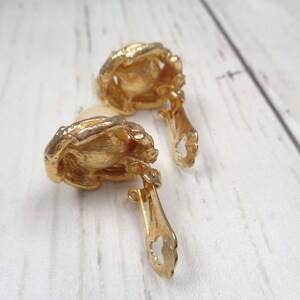 Vintage Gold-Tone Faux Pearl Clip-On Earrings Elegant Design image 2