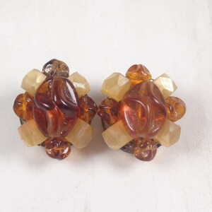 Vintage 1960s Honey Tones Cluster Bead Clip On Earrings. West Germany. image 4