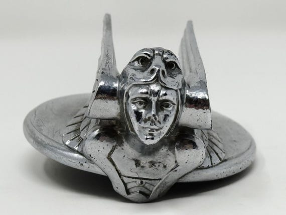 1929-31 Chevrolet Aviator Winged Goddness Viking Hood Ornament