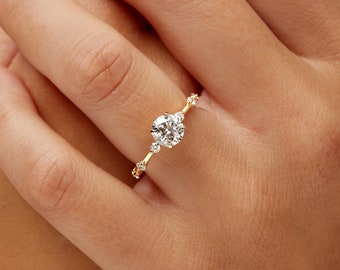 1.28 CT Solitaire Round Lab Diamond Engagement Ring with Charming Bezel-Set Side Stones, 14K Yellow Gold, IGI CERTIFIED