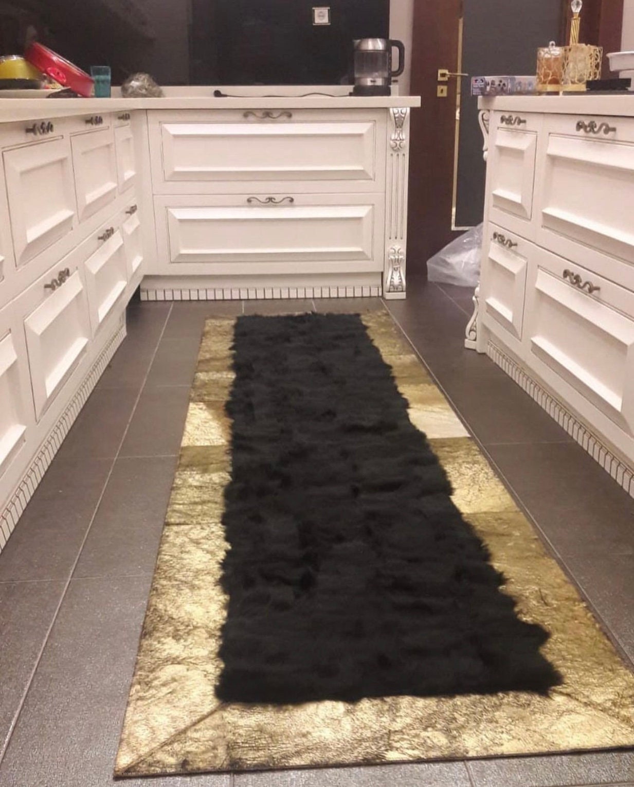 Luxury Black Gold Natural Sheepskin Hallway Runner Rug, Black Sheepskin