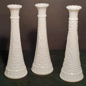 Vintage Anchor Hocking Milk Glass Bud Vase