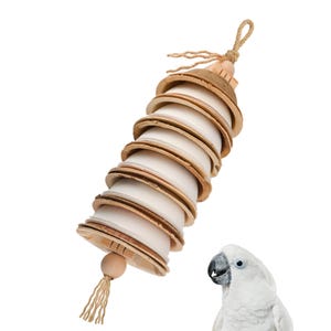 Parrot Palm Shredder Toy: Natural Palm Leaf, Sugarcane & Pine