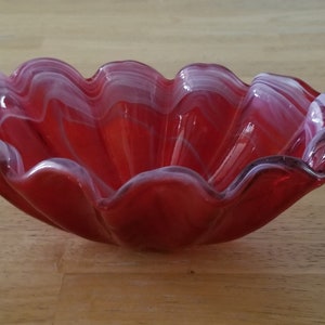 Murano Red & White Swirl Scalloped Art Glass Bowl