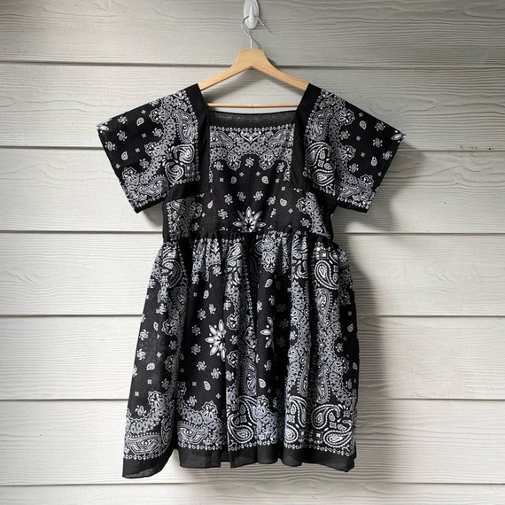 black bandana dress Zapaka Women Black White Dot Long Plus Size Prom Dress with Slit Mermaid  Corset Strapless Tiered Ruffle Formal Dress with Sequins  ZAPAKA
