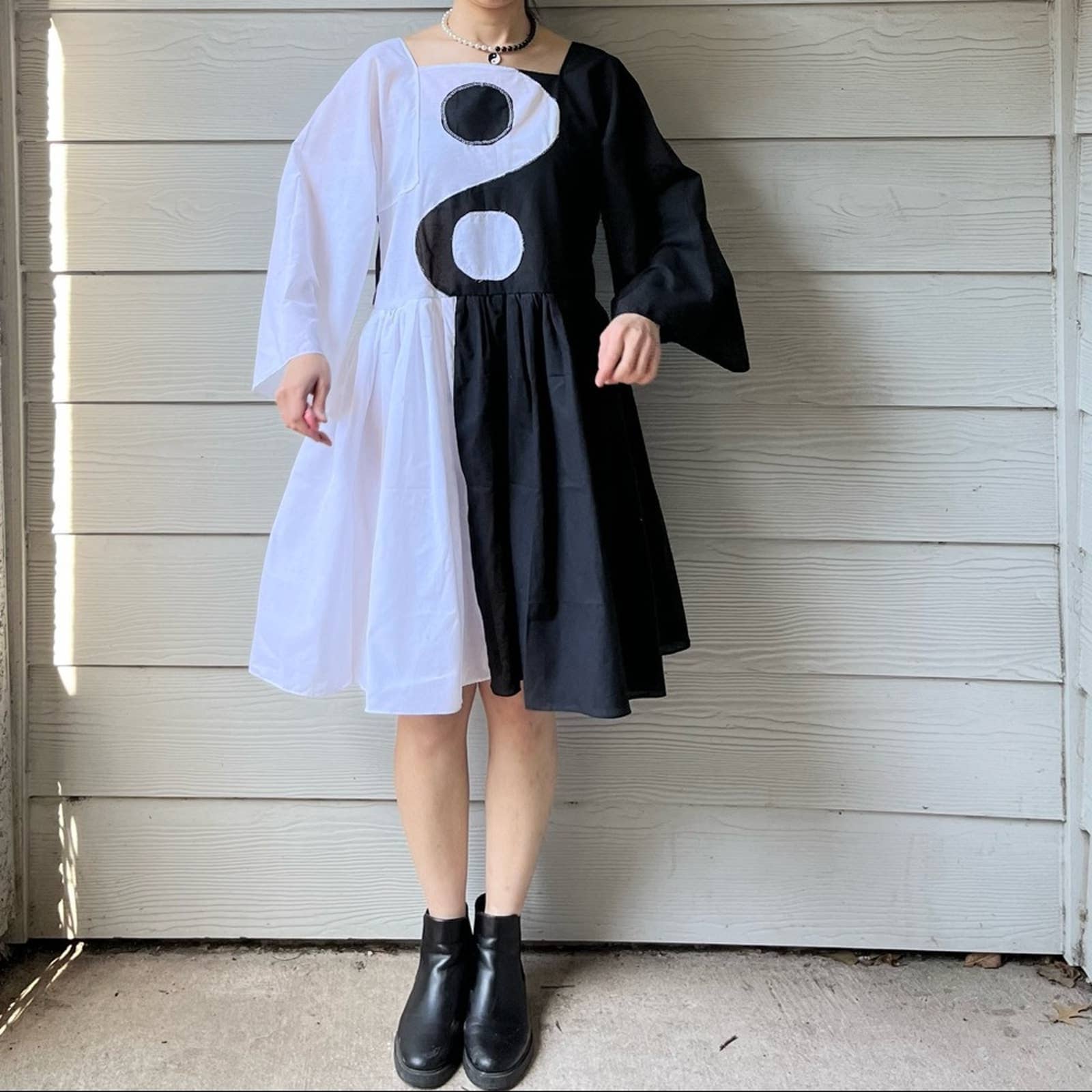Half Black Half White Dresses - Etsy Canada