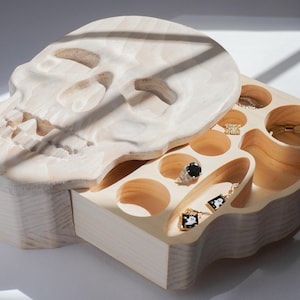 Spooky SKULL Handmade White-Washed Wooden Jewelry/Trinket Box- Spooky Decor| Skull Art| Skeleton Decor| Halloween Gifts| Spooky Decor