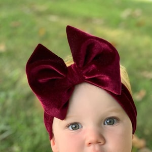 Velvet Hair Bow, Burgundy Hair Bow, Dark Red Velvet Bow, Stretchy Headwrap Bow, Christmas Hair Bow, Bow for Baby/Toddler, Pinwheel Style Bow