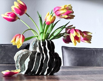 Handmade Coral vase (Ocean Lover)| house warming gift | Unique bedside vase | Decorated with glazed