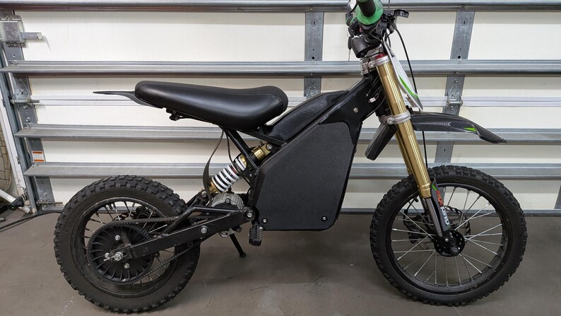 Mototec 48V Battery Side Covers image 7