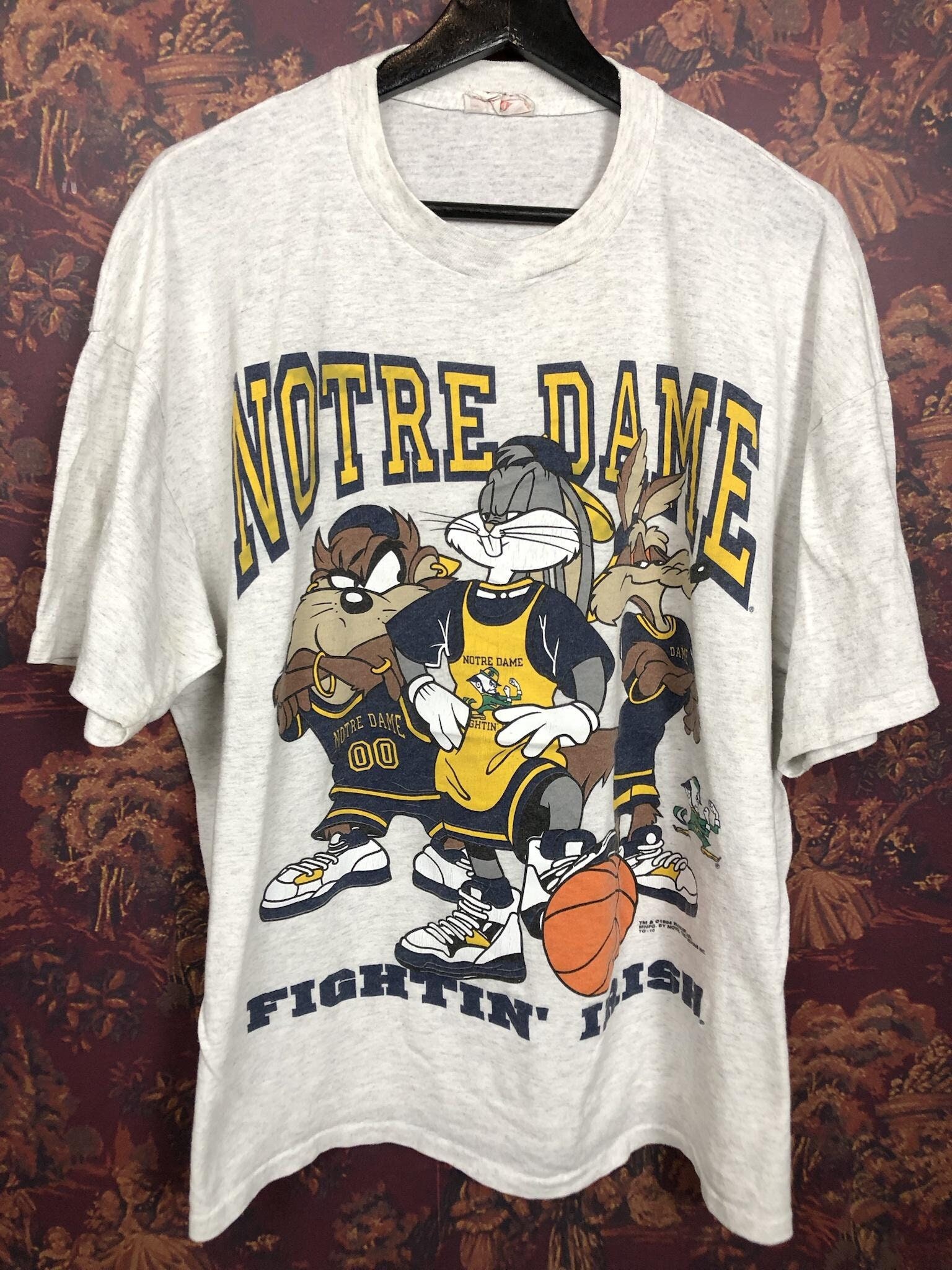 希少 90s Looney Tunes NOTRE DAME スウェット 希少 90s Looney Tunes NOTRE DAME スウェット